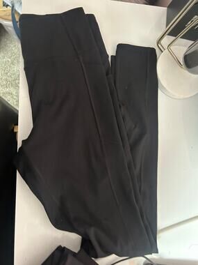 Victoria Secret Leggings Pocket *Size 6*